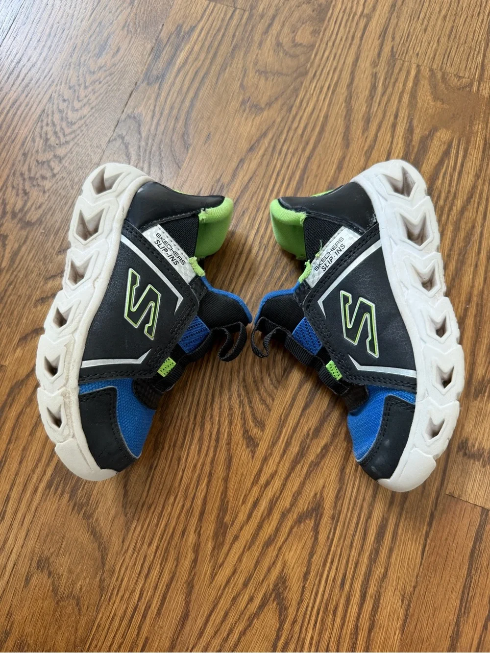 Skechers Light Up Slip-On Sneakers in Blue & Neon Green, toddler size 9